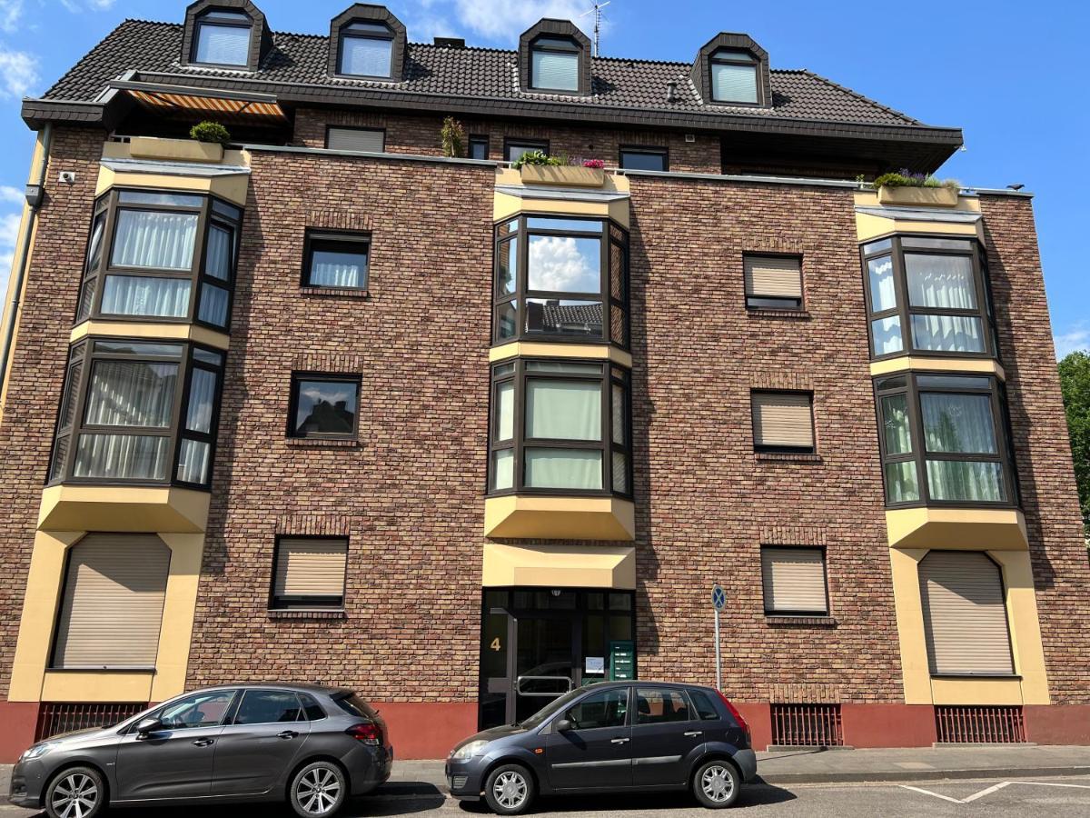 Studio 7 City Lage Mit Garage Naehe Koeln Bonn Зигбург Экстерьер фото